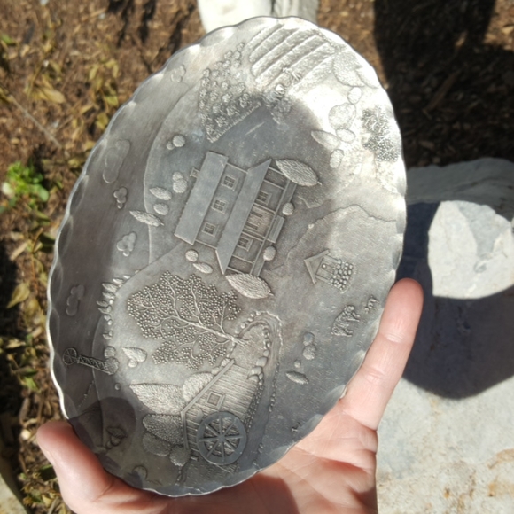 AMERICAN FORGING, LLC ♡ Hand Hammered Aluminum Country Farm Scene Oval Tray - Picture 16 of 16
